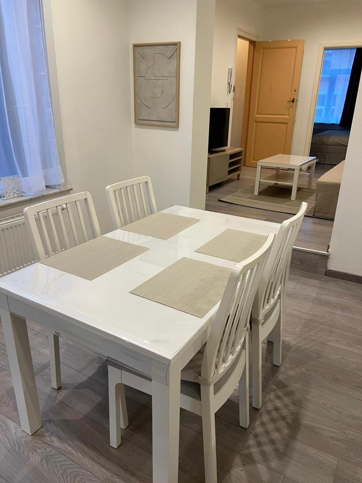 Spacieux Avec Garage Appartamento *
