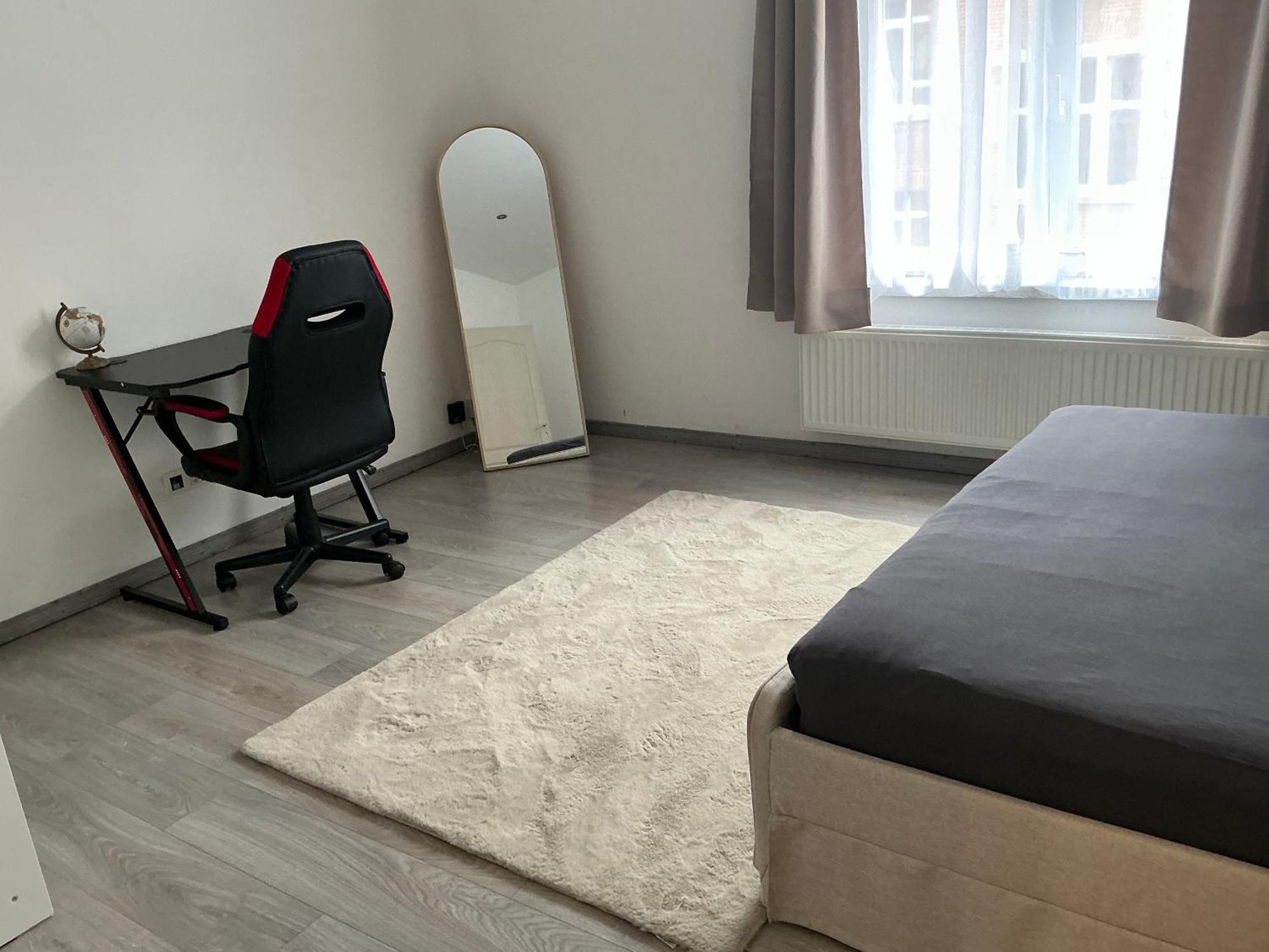 Confortable Avec Garage Premier Etage Sans Terrasse * Bruselas